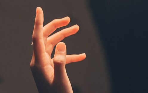 Sexnovelle: Den nysgerrige finger åbner en ny verden